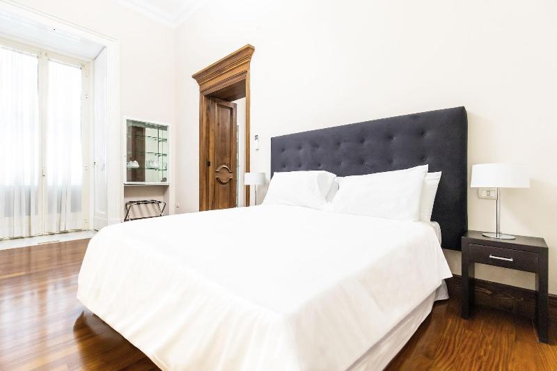 Gramsci Suites